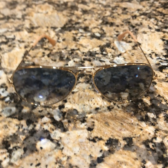 Ray-Bans - Picture 3 of 8